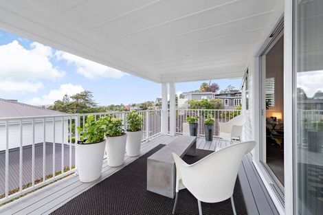 Photo of property in 39b Rutherford Terrace, Meadowbank, Auckland, 1072