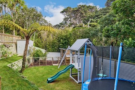 Photo of property in 2 Waimarino Road, Pukerua Bay, 5026
