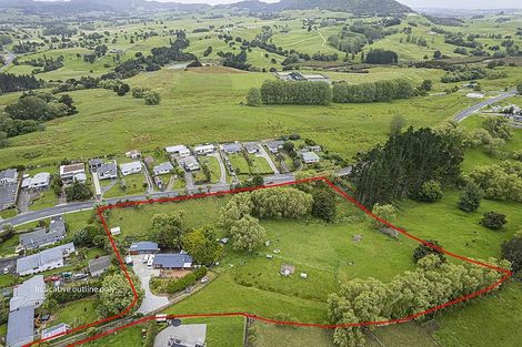 Photo of property in 9 Bickerstaffe Road, Maungaturoto, 0520