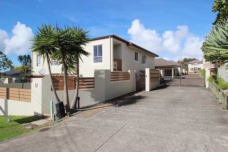 Photo of property in 2/57 Gladstone Road, Northcote, Auckland, 0627