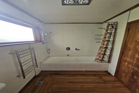 Photo of property in 168 Glengarry Road, Glen Eden, Auckland, 0602