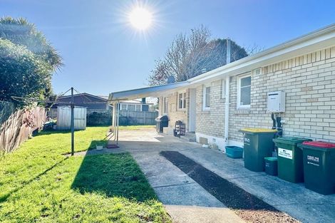 Photo of property in 1 Carrington Avenue, Hillcrest, Hamilton, 3216