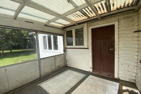 Photo of property in 6 Strange Street, Waitara, 4320