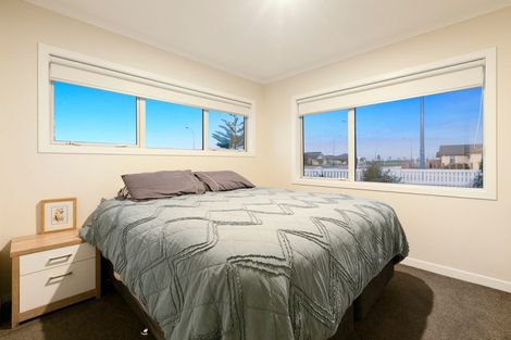 Photo of property in 2 Livingstone Drive, Papamoa Beach, Papamoa, 3118