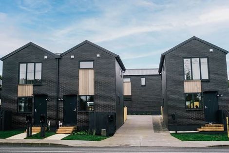 Photo of property in 6/63 Taikata Road, Te Atatu Peninsula, Auckland, 0610