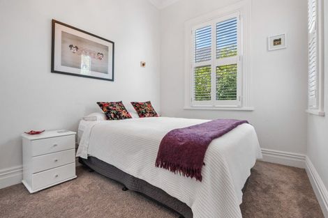 Photo of property in 58 Albert Road, Devonport, Auckland, 0624