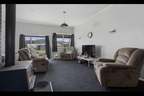 Photo of property in 9a Evans Street, Waihi, 3610