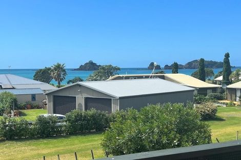 Photo of property in 2 Ngatiwai Place, Whangaruru, Russell, 0184