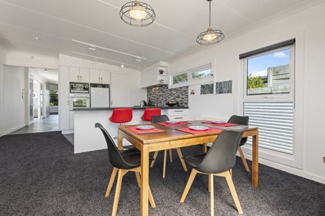 Photo of property in 41 Punga Street, Tangimoana, 4822