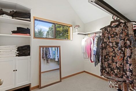 Photo of property in 32 Connemara Drive, Northwood, Christchurch, 8051