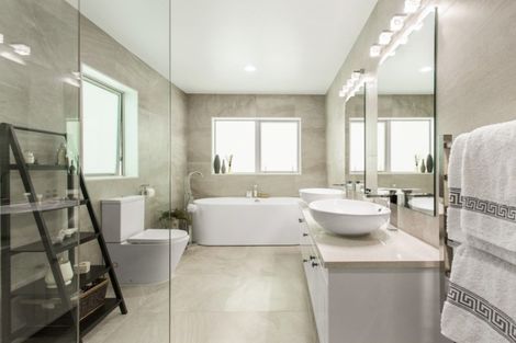 Photo of property in 57 Admirals Court Drive, Greenhithe, Auckland, 0632