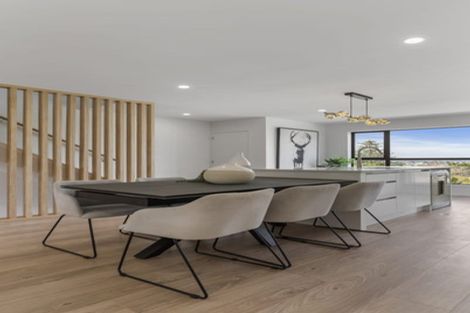 Photo of property in 8e Howe Street, Howick, Auckland, 2014