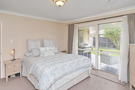 Photo of property in 14 Lytham Green, Shirley, Christchurch, 8061