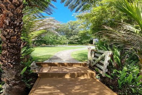 Photo of property in 570 Mahurangi East Road, Algies Bay, Warkworth, 0920