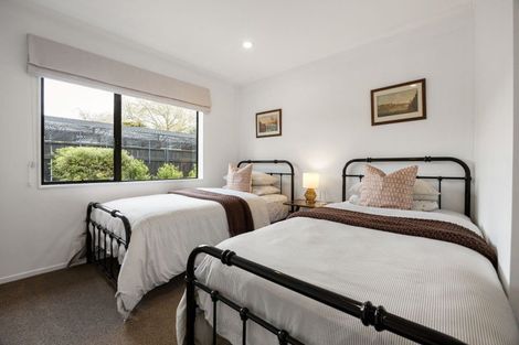 Photo of property in 111 Hall Street, Cambridge, 3434