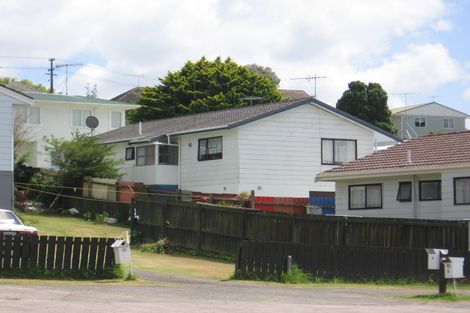 Photo of property in 12 Molley Green Place, Mount Roskill, Auckland, 1041