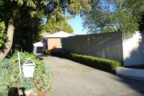 Photo of property in 46 Grahams Road, Ilam, Christchurch, 8041