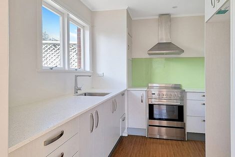 Photo of property in 2/19 Gowing Drive, Meadowbank, Auckland, 1072