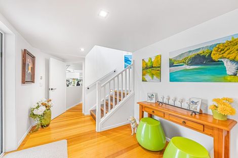 Photo of property in 9 San Marino Drive, Henderson, Auckland, 0612