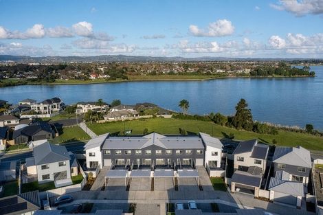 Photo of property in 103 Waituarua Drive, Takanini, Auckland, 2112