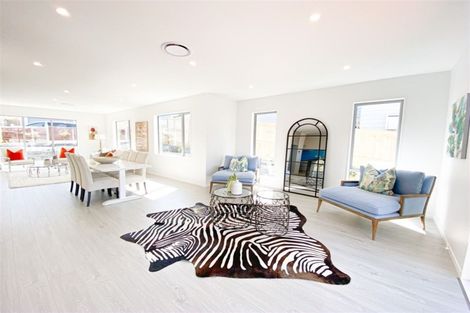 Photo of property in 155 Godfrey Drive, Orewa, 0931