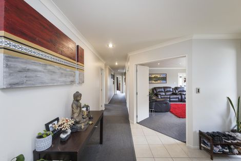 Photo of property in 9 Dryden Court, Kelvin Grove, Palmerston North, 4414