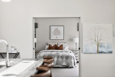 Photo of property in 48 Aurea Avenue, Pakuranga, Auckland, 2010