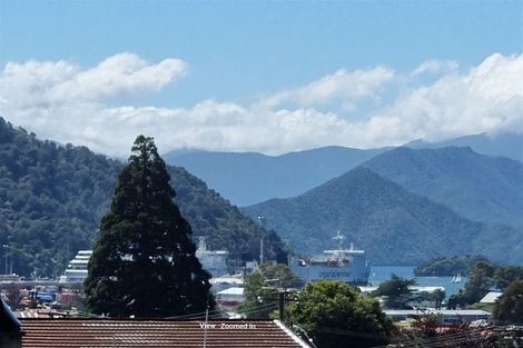 Photo of property in 71a Kent Street, Picton, 7220