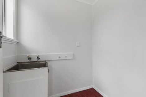 Photo of property in 5 Blease Street, New Lynn, Auckland, 0600