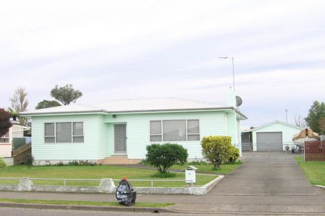 Photo of property in 11 Menin Road, Onekawa, Napier, 4110