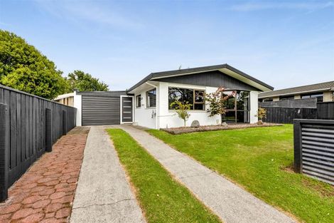 Photo of property in 8 Jade Place, Bell Block, New Plymouth, 4312