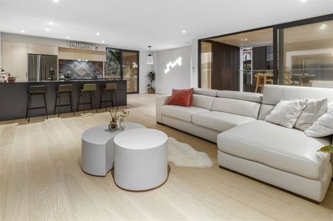 Photo of property in 174b Archers Road, Glenfield, Auckland, 0629