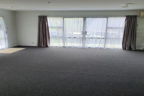 Photo of property in 236 Wade River Road, Wade Heads, Whangaparaoa, 0932