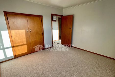 Photo of property in 19 Seaview Terrace, Mount Albert, Auckland, 1025