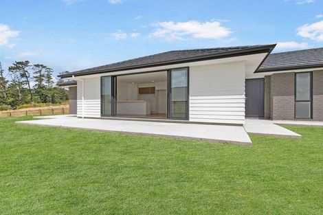 Photo of property in 11 Minerva Avenue, Helensville, 0800