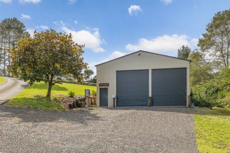 Photo of property in 47 Terry Smyth Drive, Kumeu, 0892