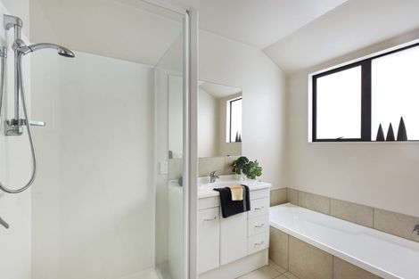 Photo of property in 11 Liverpool Terrace, Stoke, Nelson, 7011