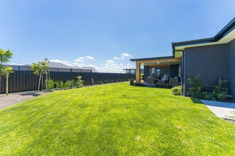 Photo of property in 28 Maunganamu Drive, Wharewaka, Taupo, 3330