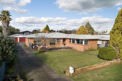 Photo of property in 84 Shakespeare Street, Leamington, Cambridge, 3432