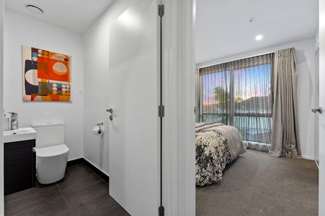 Photo of property in 7b Reg Pearce Way, Glen Innes, Auckland, 1072