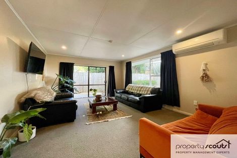 Photo of property in 19 Woodleigh Street, Frankleigh Park, New Plymouth, 4310