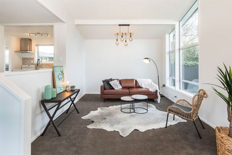 Photo of property in 19 Camelia Place, Islington, Christchurch, 8042