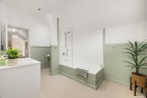 Photo of property in 173 Pinchgut Road, Kaukapakapa, 0873
