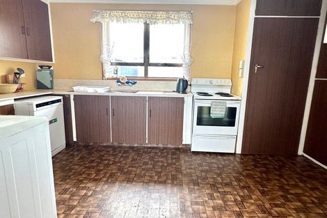 Photo of property in 13 Lowestoft Street, Balclutha, 9230