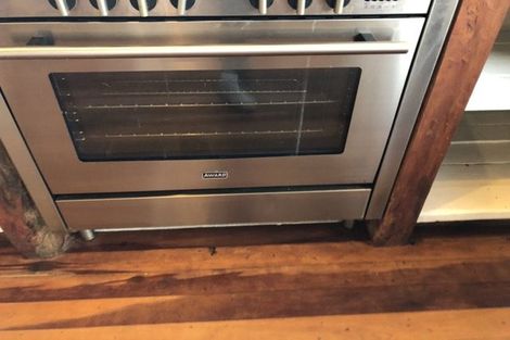 Photo of property in 36 Atutahi Street, Tokaanu, Turangi, 3381