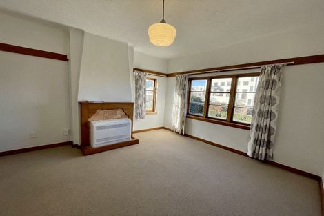 Photo of property in San Marino Apartments, 4/4 Oak Park Avenue, Te Aro, Wellington, 6011