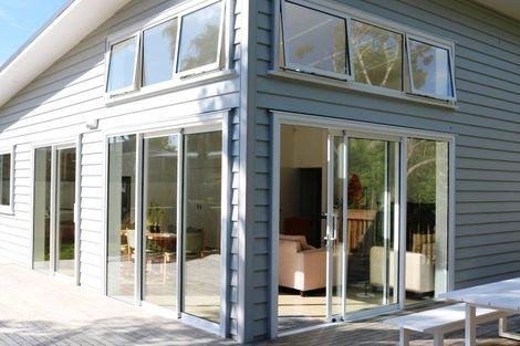 Photo of property in 420a Whangaparaoa Road, Stanmore Bay, Whangaparaoa, 0932