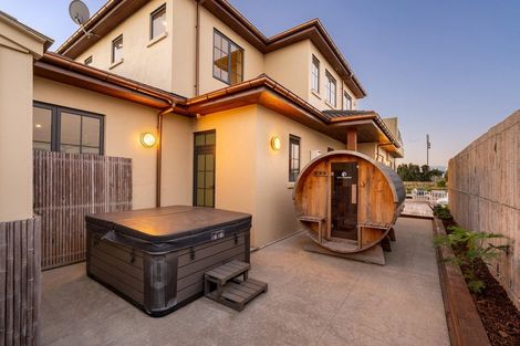 Photo of property in 166 Oriental Parade, Papamoa Beach, Papamoa, 3118