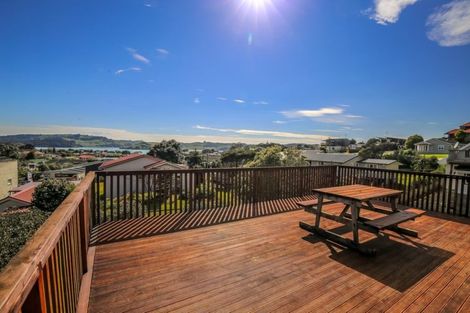 Photo of property in 7 Park Drive, Raglan, 3225