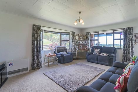 Photo of property in 1091 Upland Road, Egmont Village, Inglewood, 4386